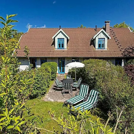 Ferienhaussiedlung Strandperlen Kuestenhof 3b 度假居 *